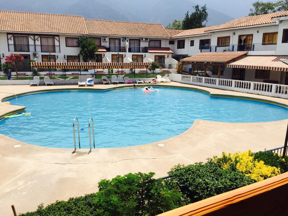 Hotel Resort Piemonte Ojos Buenos エクステリア 写真