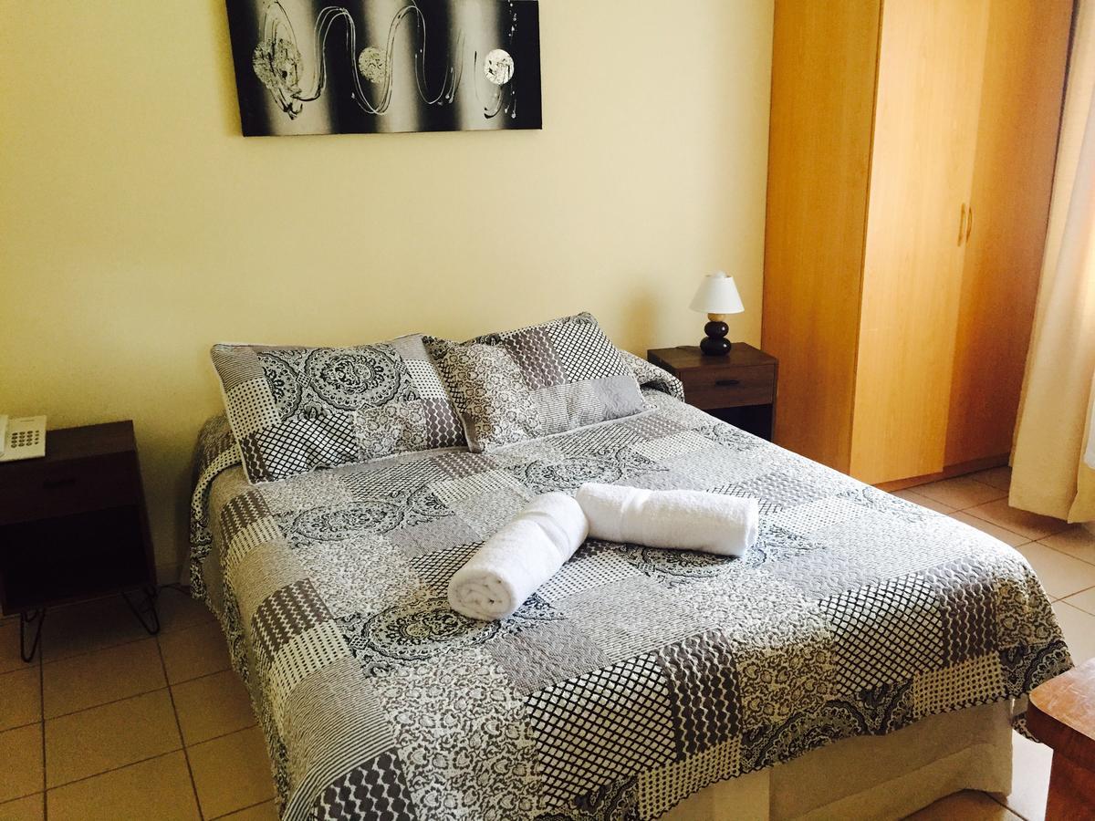 Hotel Resort Piemonte Ojos Buenos エクステリア 写真